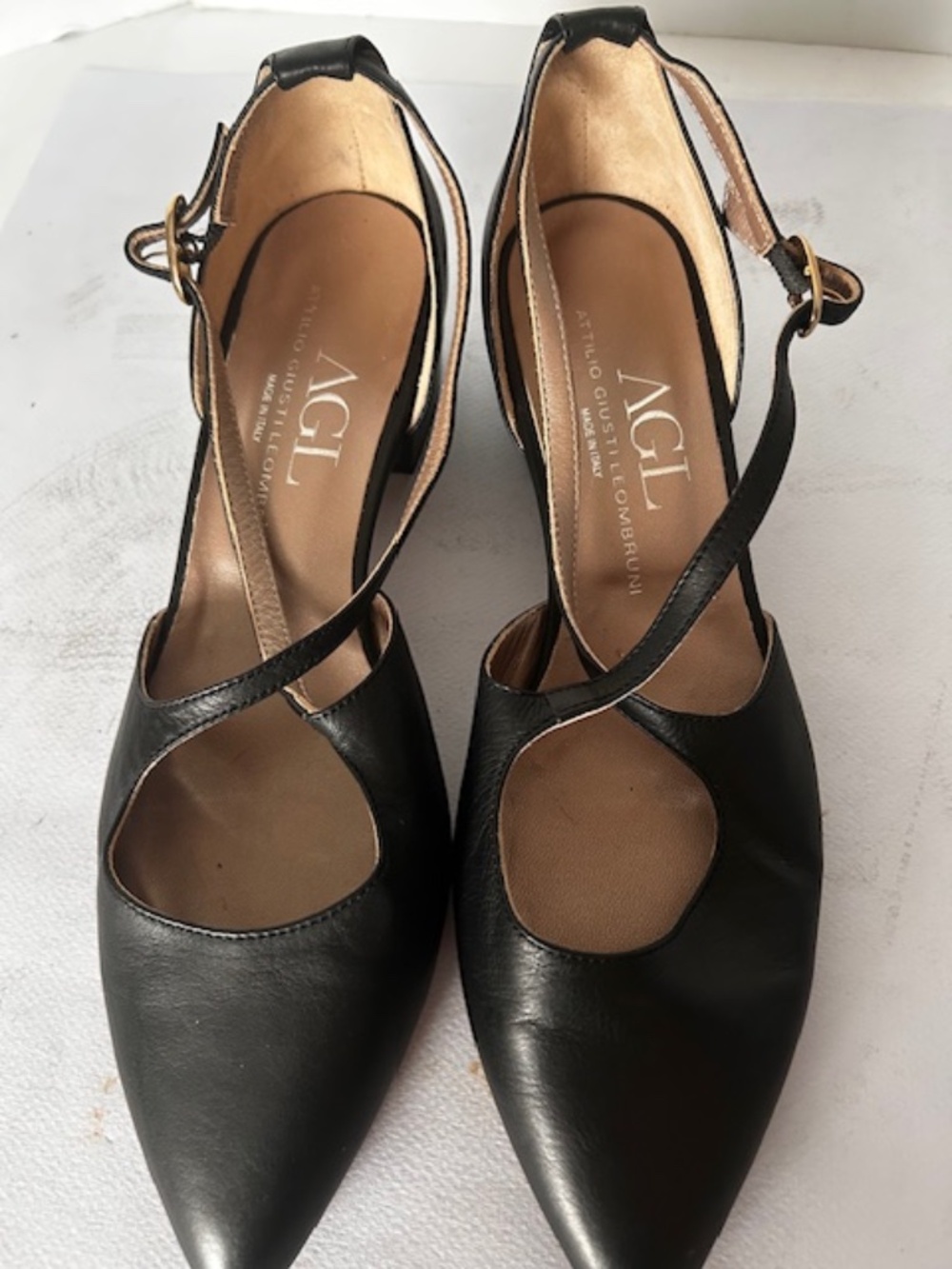 Attilio Giusti Leombruni Black Leather Criss Cross Buckle Pump 40/US 8. 5 New